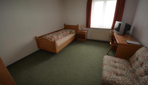 Budget Single Room
