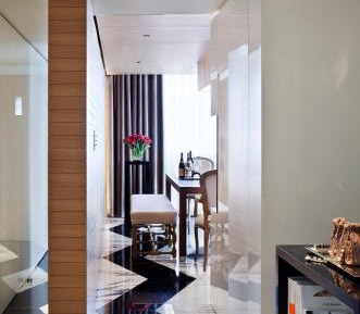Presidential Suite with Lake View