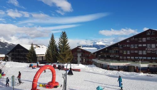  Full Chalet