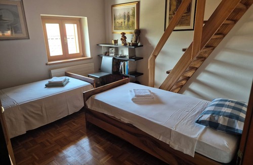 Pregassona Apartment | Executive Huge Flat in Central Lugano