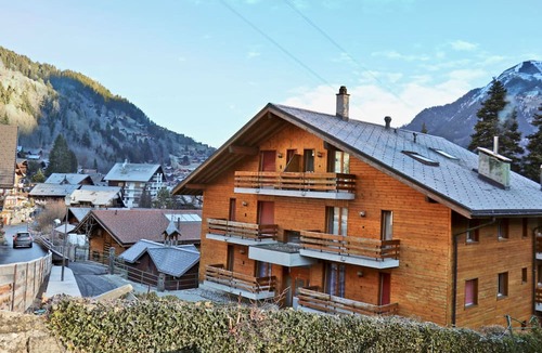 Champery House | Bel Appartement au Centre de Champéry Avec vue
