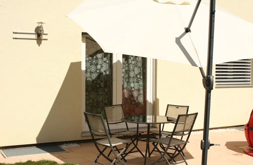 Mies Bed & Breakfast | BnB Les Coquelicots