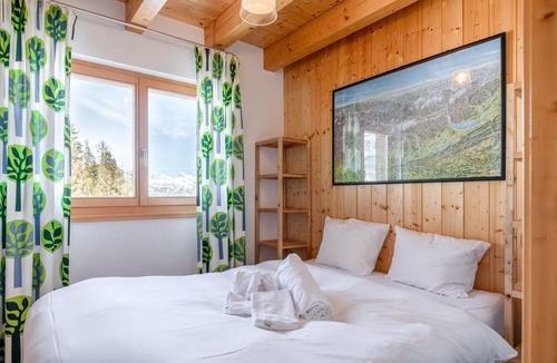 La Tzoumaz Cabin | Chalet Belle Roche Recently Renovated Jacuzzi