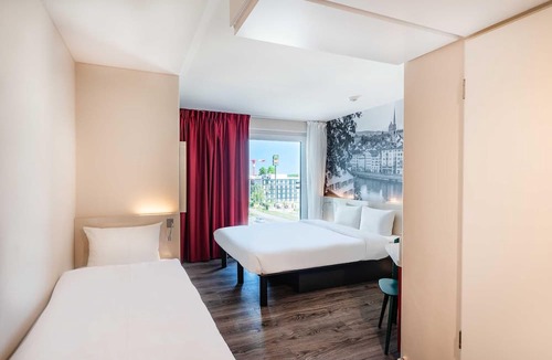 Ruemlang Hotel | B&B Hotel Zürich Airport Rümlang