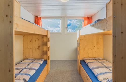 Lenk Hostel | Mountain Lodge Backpackercamp