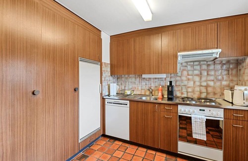 Hochschulen Apartment | Practical Comfort in Zurich