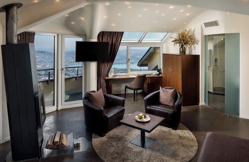 Uetliberg Hotel | Hotel UTO KULM car-free hideaway in Zurich