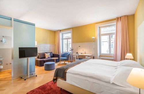 Seefeld Hotel | Alma Hotel - Boutique hideaway by the lake with rooftop and ladies-only wellness