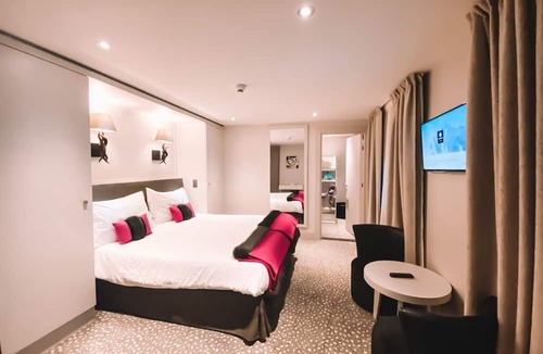 Champery Hotel | Le White