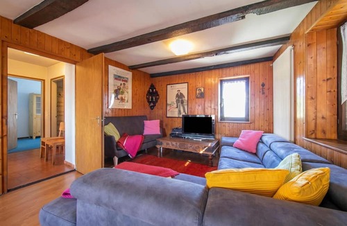 Cademario Apartment | Chalet Cademario Lake-View 3BR Duplex, Cademario, Switzerland