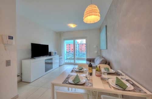 Lugano Apartment | Prestige du Lac 27 with Balcony and Parking, Lugano, Switzerland