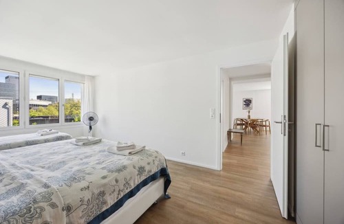Oerlikon Apartment | Zentrale Wohnung in Zürich Oerlikon! (301)