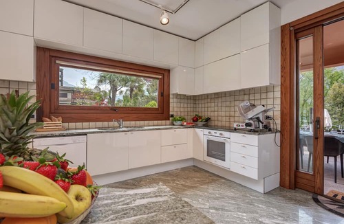Mandello del Lario Villa | Charming Lake Front Villa Beatrice in Mandello del Lario