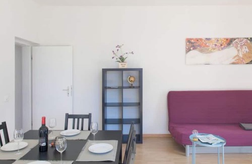 Seefeld Apartment | ZH Bellevue 3 - HITrental Seefeld Apartment by Interhome