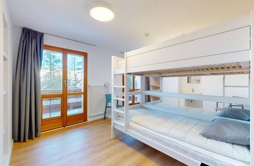 Les Mayens-de-Sion Bed & Breakfast | Chalet de l'Ours NATURE 4 Etages 52 pers
