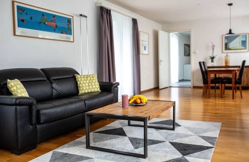 Seefeld Apartment | Nice 1 BR flat city center/near lake (D7)