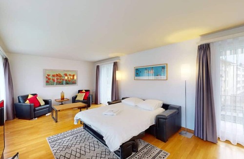 Seefeld Apartment | Nice 1 BR flat city center/near lake (D7)