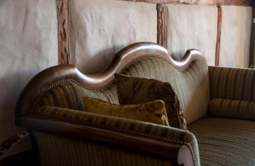 Wil House | Bett am Weiher