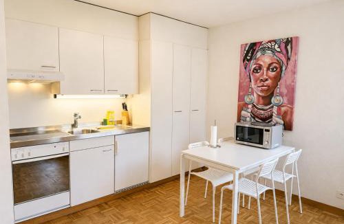 Hochschulen Apartment | Practical studio in the city center - Art 7