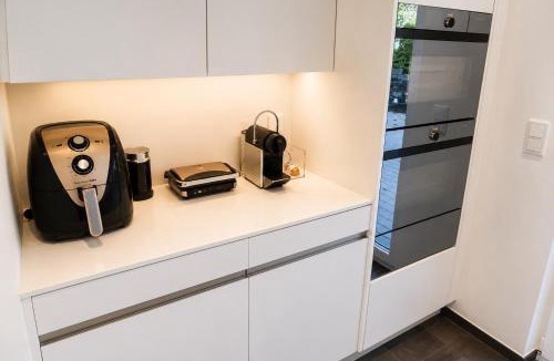 Hinwil Apartment | Swiss Horizon - Mythenblick - Modern 100m2 mit Alpenblick und Terrassen