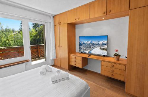 Lens Apartment | Appartement rénové, grand balcon, 10min des pistes