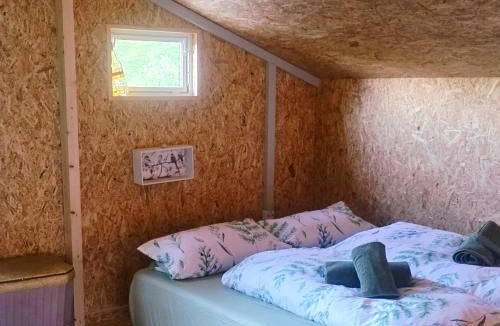 Kriens Apartment | Cozy Cow Farm Lodge