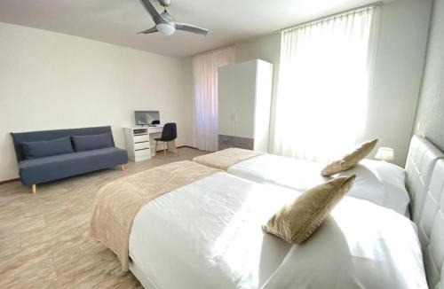 Roveredo Hotel | Albergo Stazione