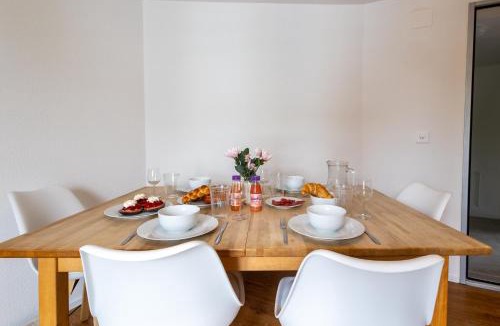 Tann Apartment | Swiss Stay Rüti l Zürich l See l Berge l Stadt