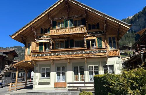 Lauterbrunnen Apartment | Lauterbrunnen Beautiful Staubbach apartment in a charming Chalet
