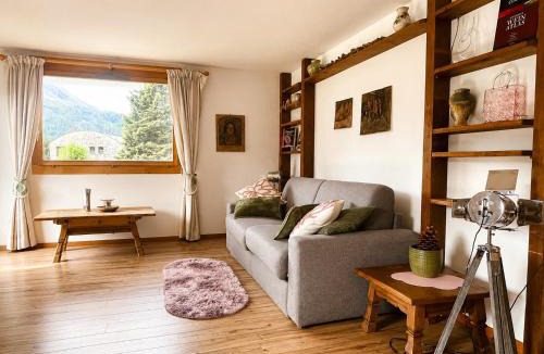 Maloja Apartment | Bijou Alpina Maloja near St Moritz & Lake Sils