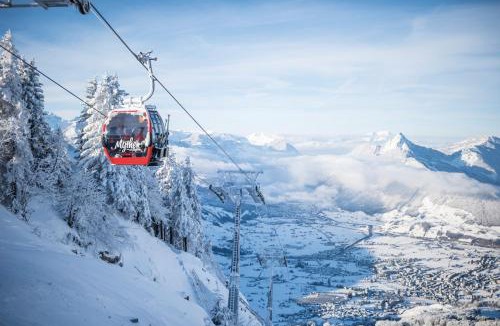 Schwyz Apartment | Peak Apartment - Family - Luzern - Stoos - Lake and Mountains