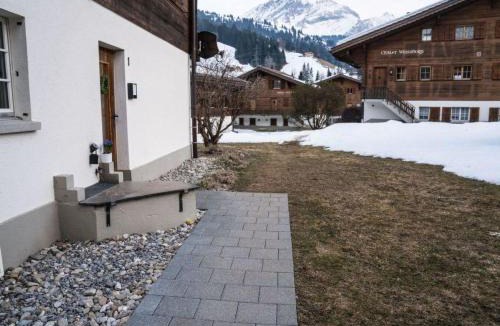 Feutersoey Apartment | Apartment Spitzhorn Nr- 1 Appartement-Fewo- Dusche- WC- 2 Schlafräume 4-Bettwohnung by Interhome