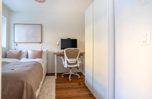 Glattbrugg Apartment | SwissVida Business Apartments Zurich Airport, Free Parking & Workspace
