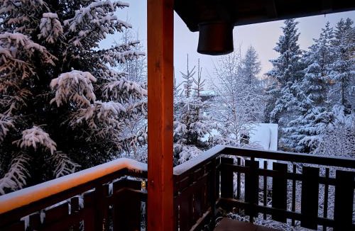 Anzere Ski Chalet | Chalet L'Arzette à Anzère à 2 pas du centre avec magnifique vue sur les montagnes
