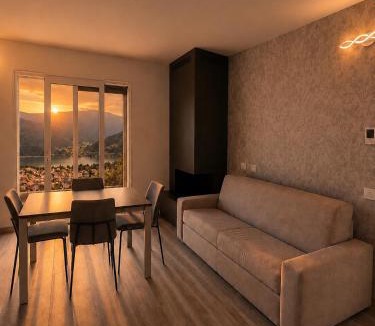 Lavena Ponte Tresa Apartment | Lake View Apartament 1 - Free Parking & Terrace