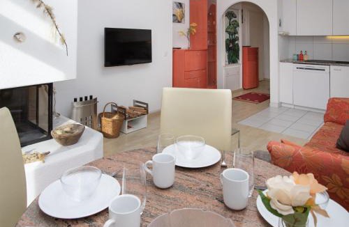 Champex-Lac Apartment | Apartment Alpes et Lac 28 by Interhome