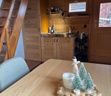 Vernamiege Ski Chalet | Mayen unique et authentique