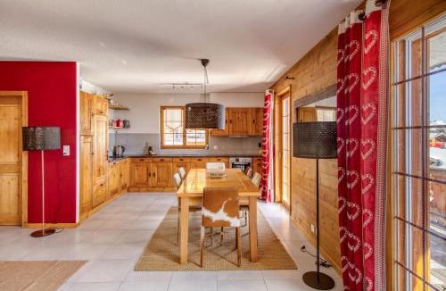 Val d'Illiez Apartment | Ski-in Ski-out with Chimney and view