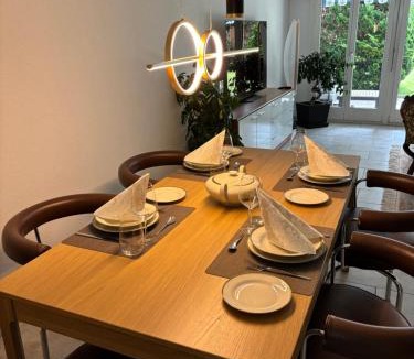 Central Interlaken House | Garden Park Apartment