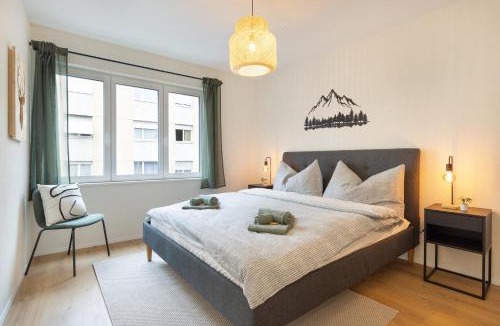 Spiez Apartment | Central Alpine Stay - Modern & Free Parking