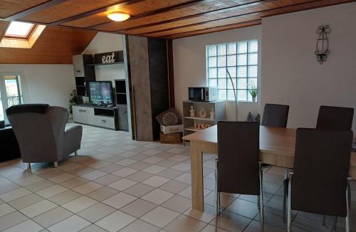 Quartino Apartment | Holiday Home IL VULCANO