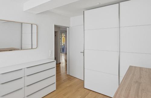Sihlfeld Apartment | 2BR flat in the city center - West 12
