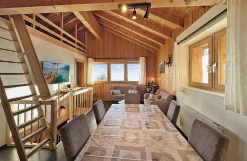 Monteiller Ski Chalet | Tiny House facing the Alps - Ski in, Ski out