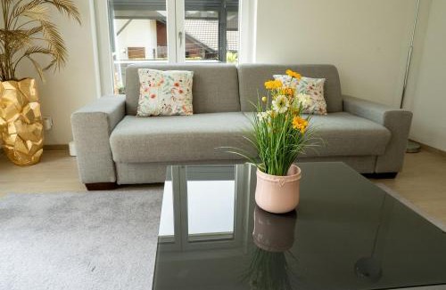 Bottstein Apartment | Star's Apartment