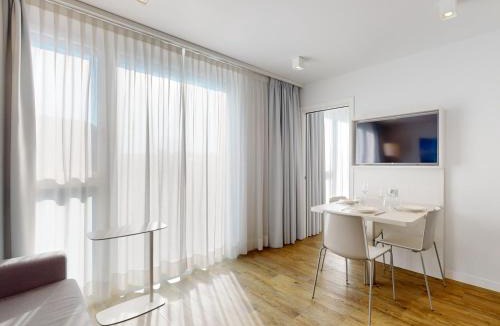 Vevey Apartment | Nonanteneuf appart hōtel Vevey - contactless check-in