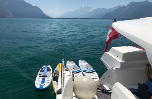 Geneva City Centre Boat Rental | Floatinn Boat-BnB