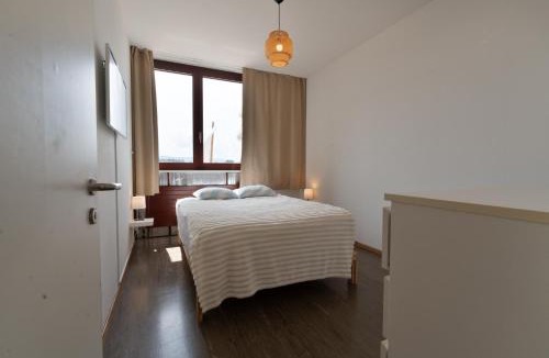 Basel Apartment | Design Penthouse Rooftop Loft, 190sq, 5 Beds, 2 Panorama Terrace, 1min to Main Station- 5min to City