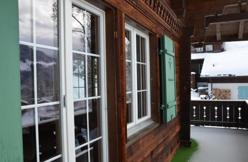 Lenk Apartment | Chalet Wandelgrün