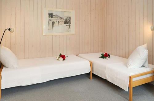 Schoenried Apartment | Apartment Suzanne Nr- 21 by Interhome