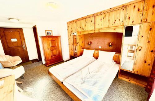 Klosters-Serneus Hotel | Hotel Old JNN